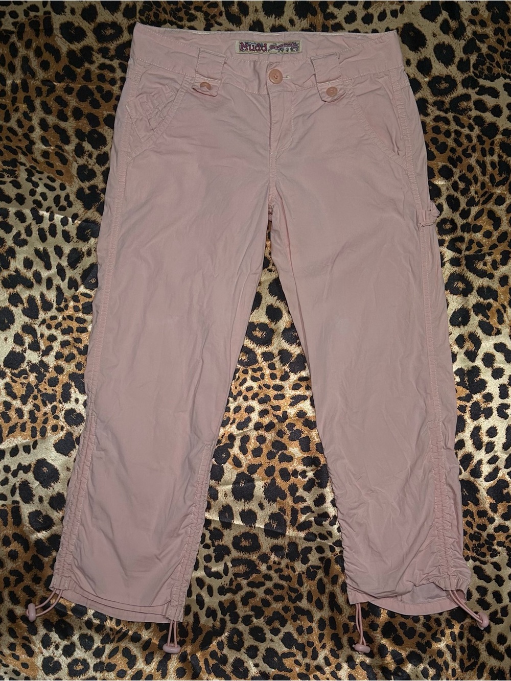 Vintage Y2K Mudd Pink Ruched Cargo Capri Pants